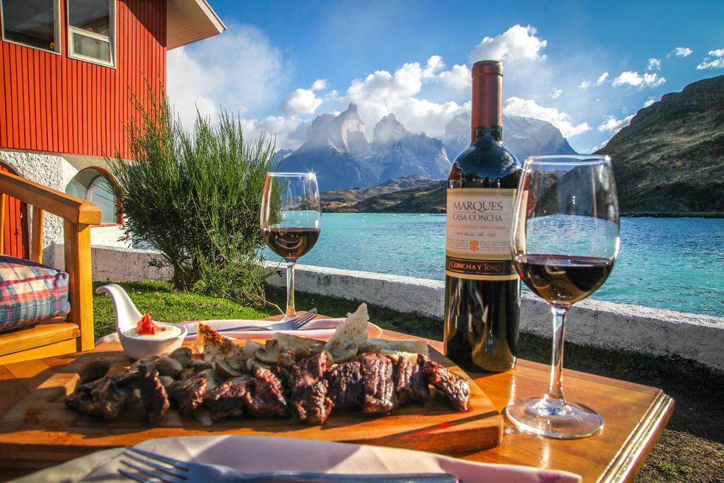 Hosteria Pehoe Torres del Paine National Park Ngoại thất bức ảnh