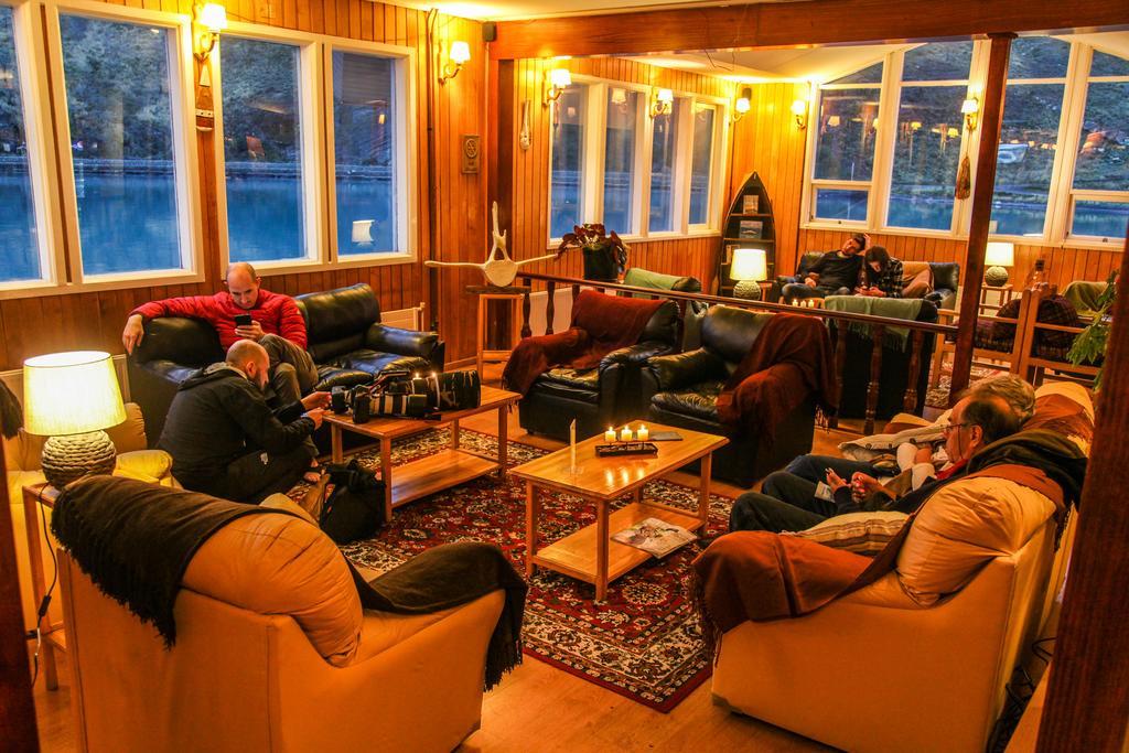 Hosteria Pehoe Torres del Paine National Park Ngoại thất bức ảnh